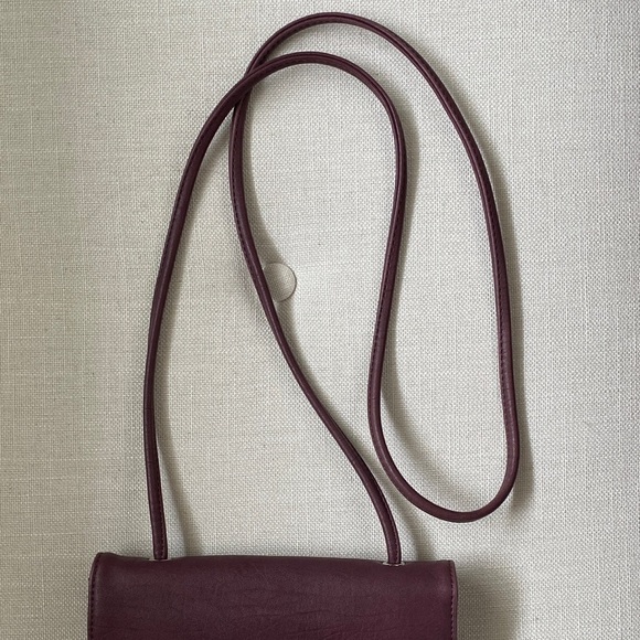 CO-LAB PURPLE Lola 3-in-1 Vegan Leather Small Crossbody Bag - Picture 5 of 14